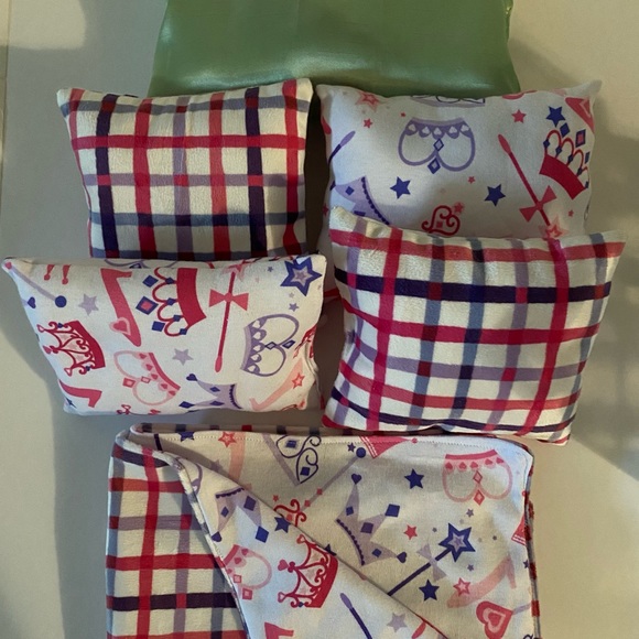 Reversible 6 piece soft minky doll bedding set - Picture 10 of 10